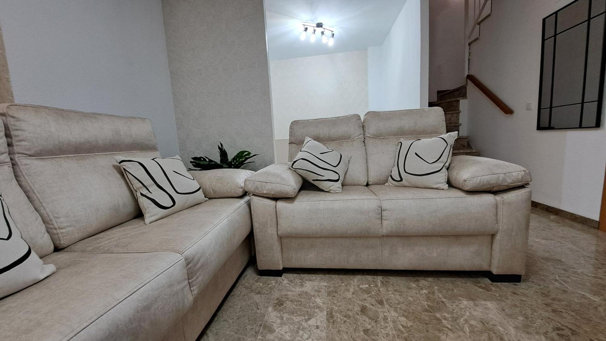 Apartamentos Maria Cristina Con Parking Gratis กอร์โดบา ภายนอก รูปภาพ